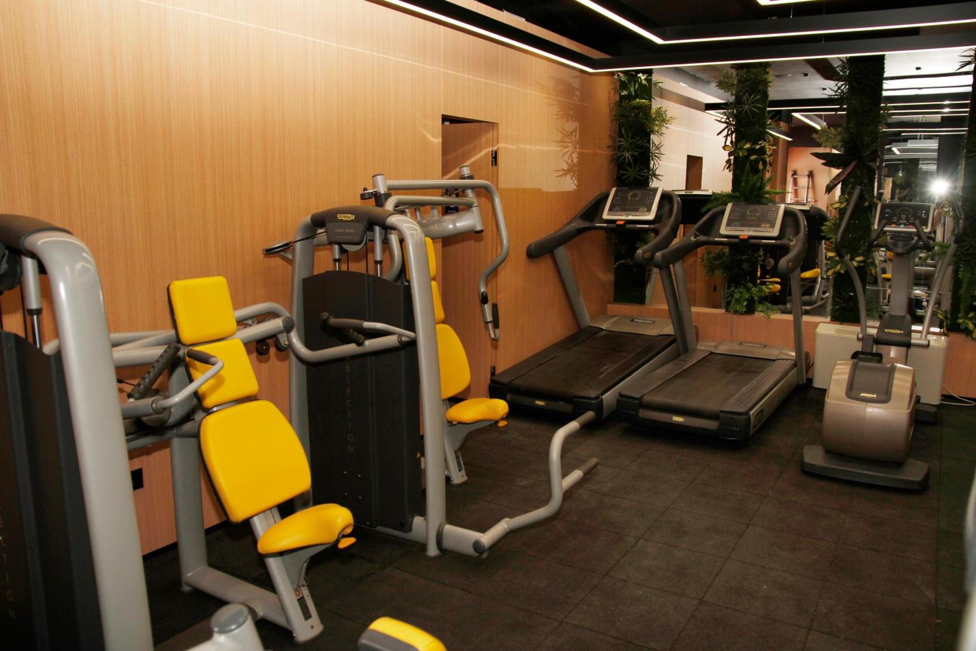 Amh Hotel Durrës 외부 사진