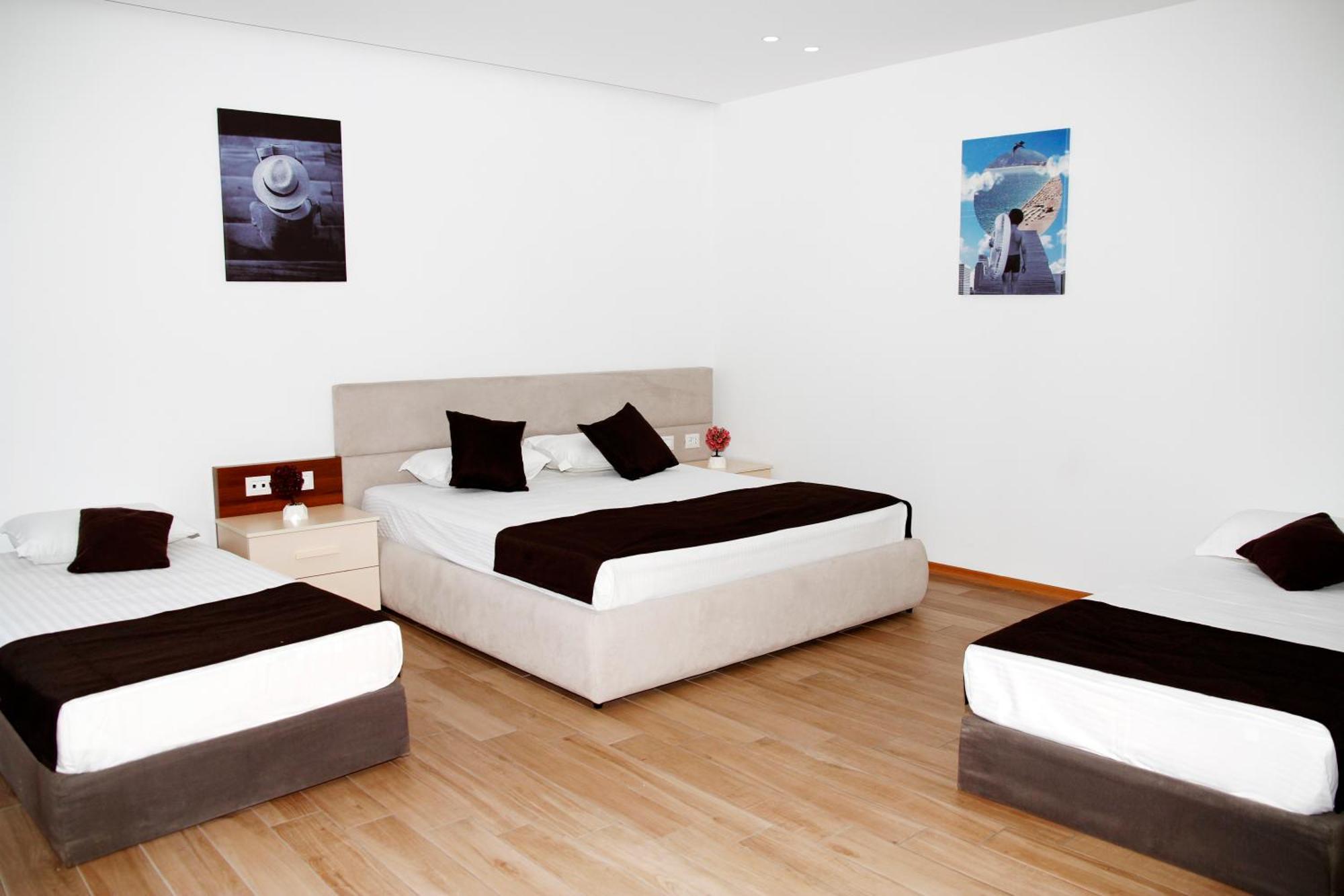 Amh Hotel Durrës 외부 사진