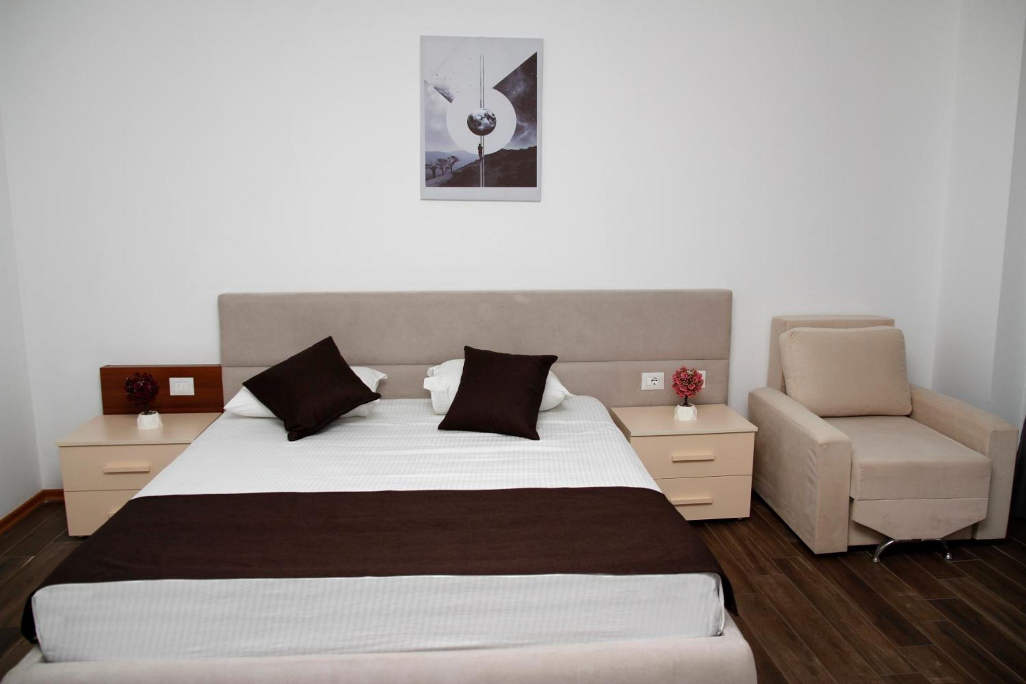 Amh Hotel Durrës 외부 사진