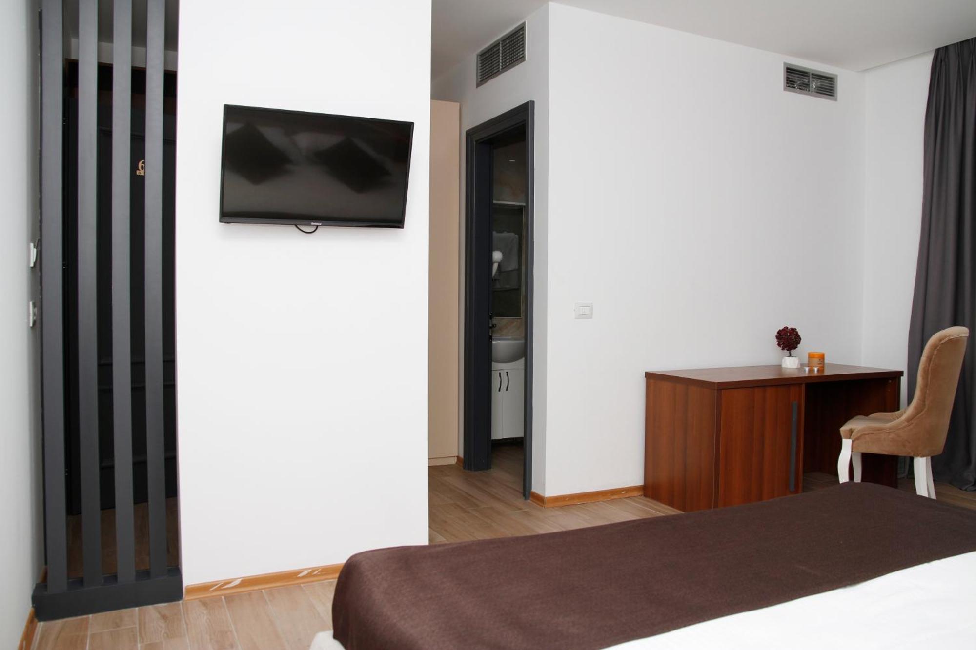 Amh Hotel Durrës 외부 사진