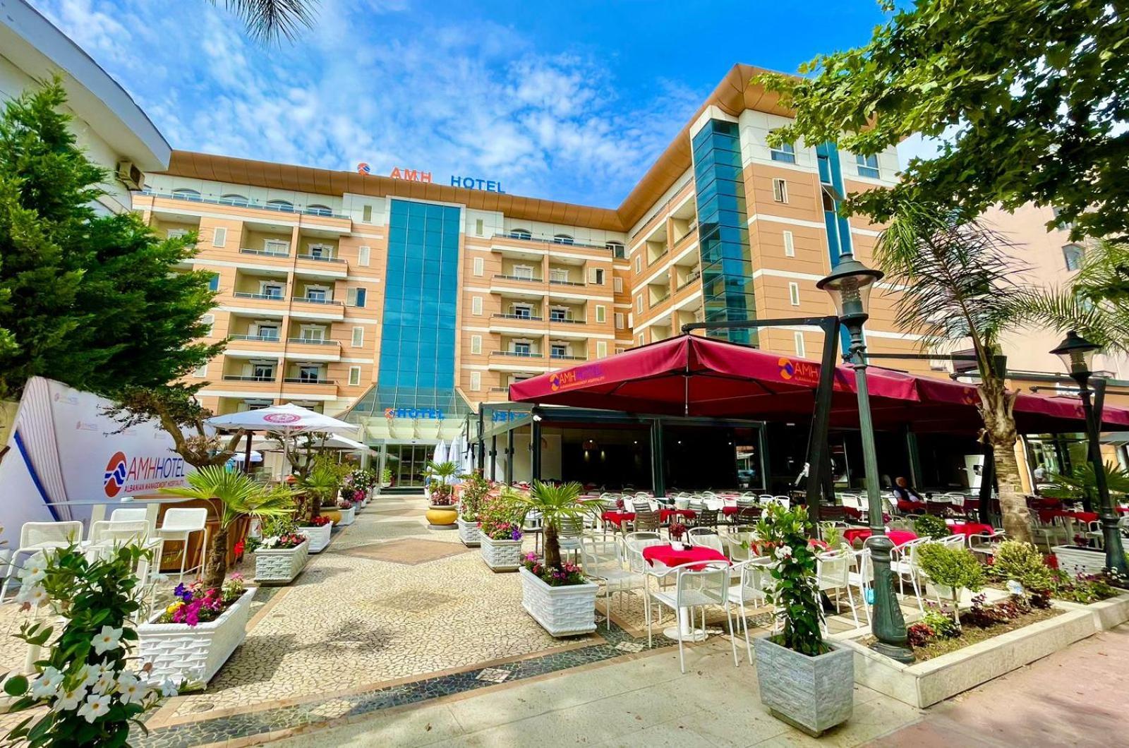 Amh Hotel Durrës 외부 사진