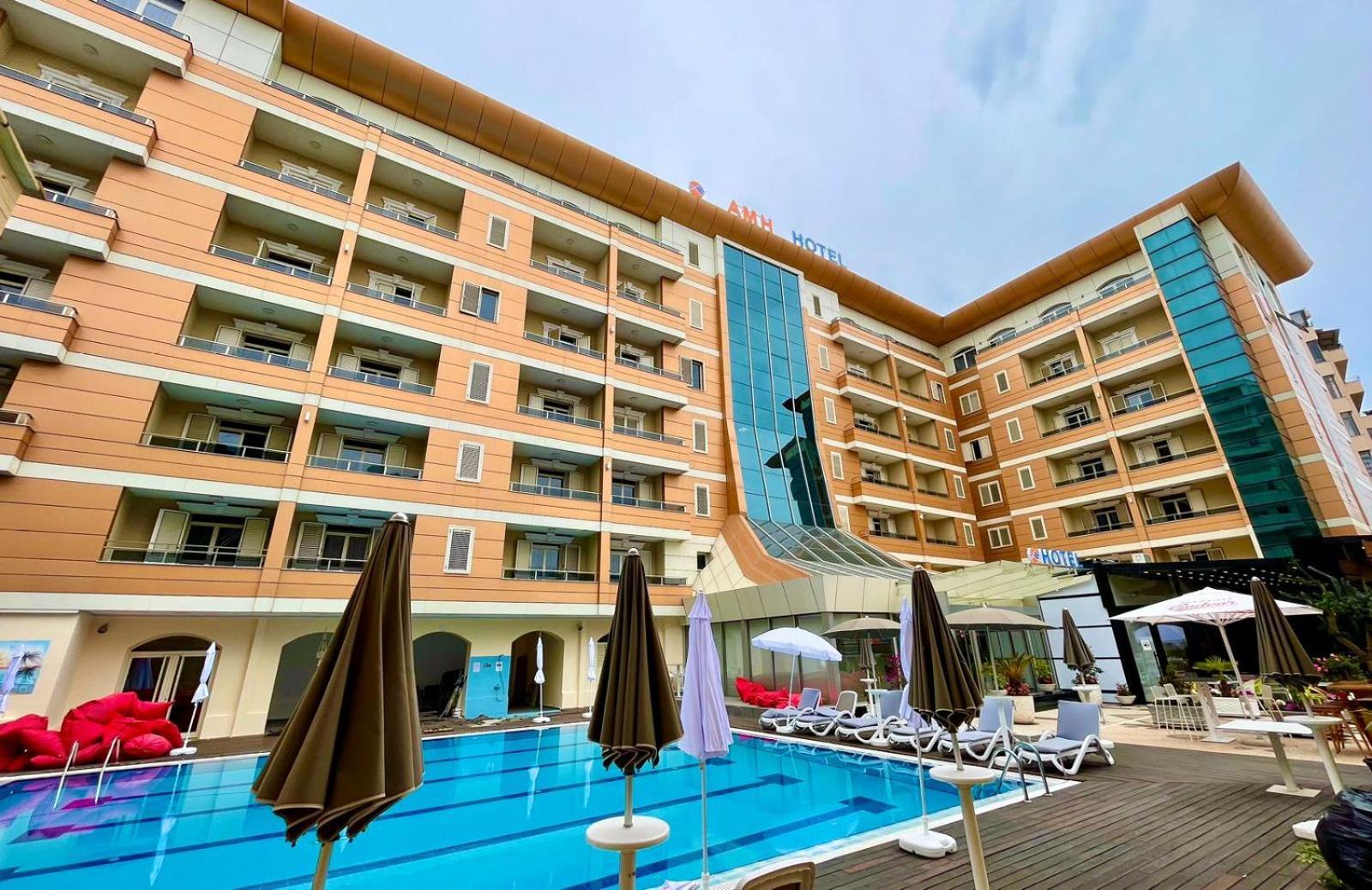 Amh Hotel Durrës 외부 사진