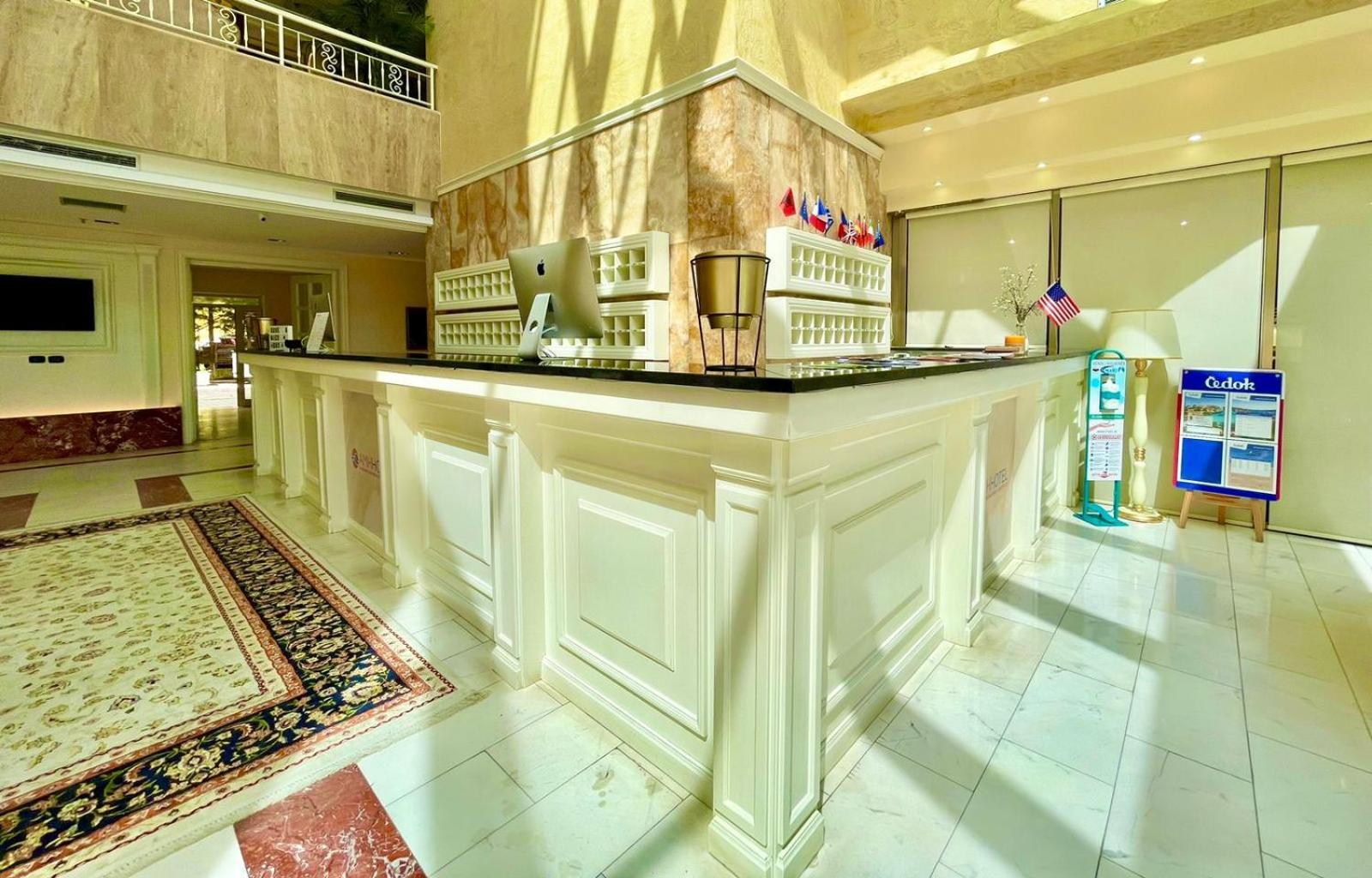 Amh Hotel Durrës 외부 사진