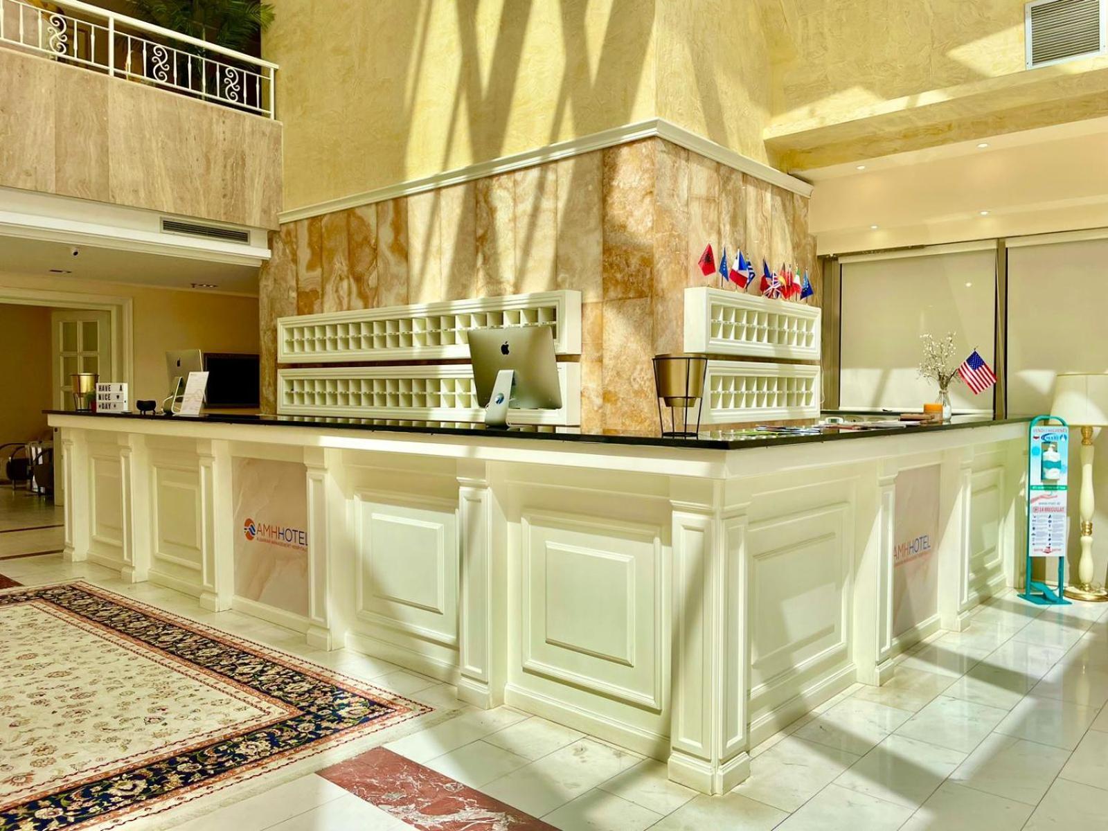 Amh Hotel Durrës 외부 사진